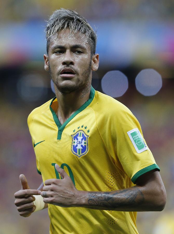 在对比约基 在对比约基