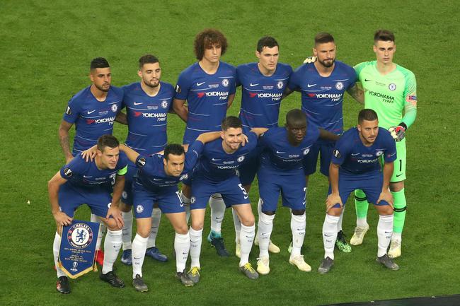 集了众多来 集了众多来