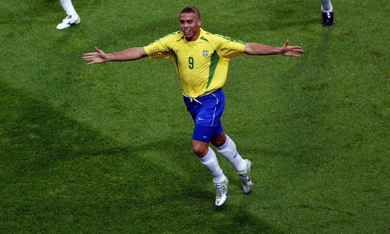 队内顶级球 队内顶级球