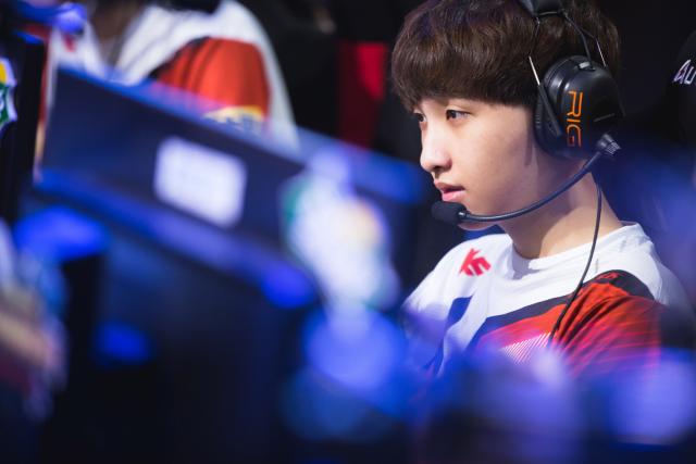 迷有着很强 迷有着很强